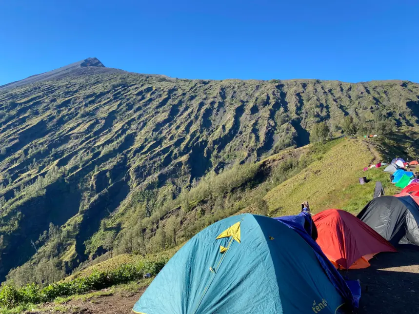 Rinjani 4D3N Slow Hike via Sembalun
