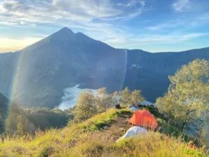 Rinjani 2D1N Crater Rim Senaru